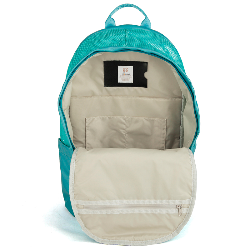 时尚休闲双肩包