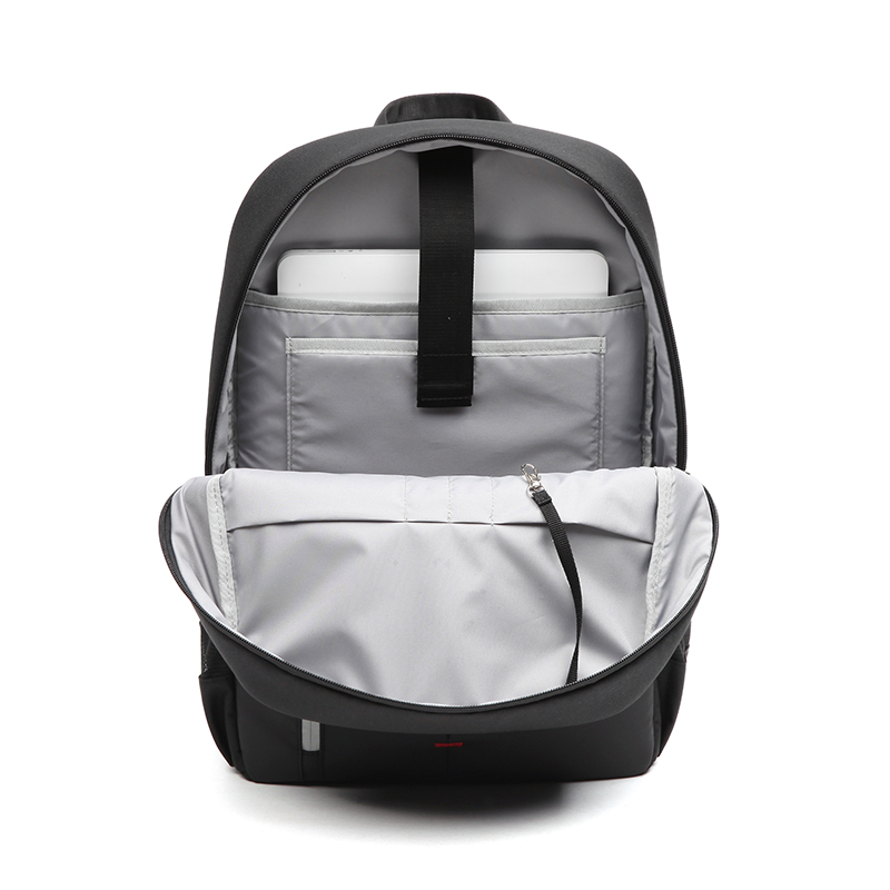 休闲电脑双肩包