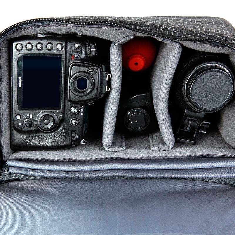 休闲时尚格仔卷盖双肩摄影背包 T6100