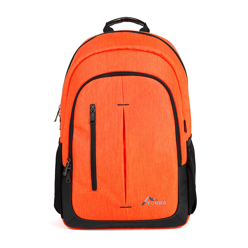 时尚休闲双肩背包